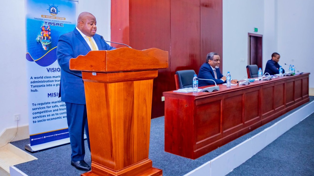 TASAC YAKUTANA NA WADAU KUPOKEA MAONI YA MAOMBI YA MAPITIO YA TOZO YALIYOWASILISHWA NA TPA