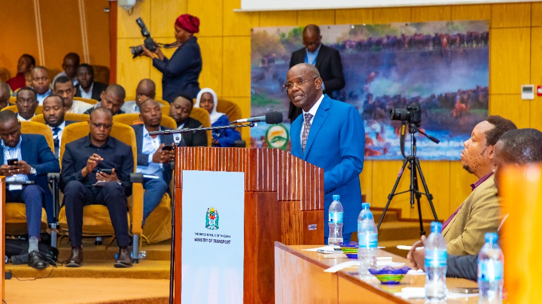 PROF. MBARAWA AFUNGUA MKUTANO WA 17 WA TATHMINI YA UTENDAJI WA SEKTA YA UCHUKUZI (JOINT TRANSPORT SECTOR REVIEW MEETING - JSTR)