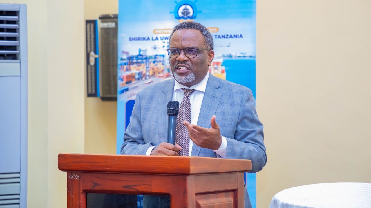 TASAC YAFANYA KIKAO CHA MASHAURIANO NA WADAU WA HUDUMA BANDARINI