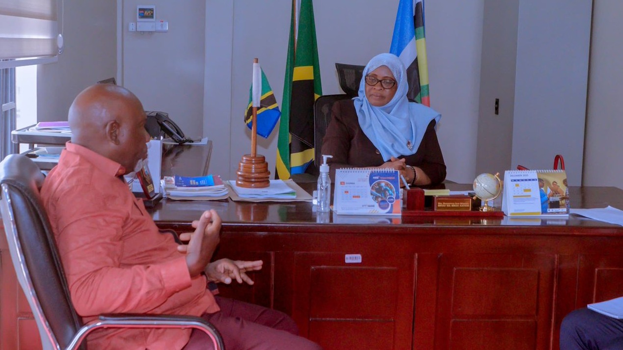 MWENYEKITI WA BODI TASAC AFANYA MAZUNGUMZO NA MKUU WA MKOA WA KATAVI