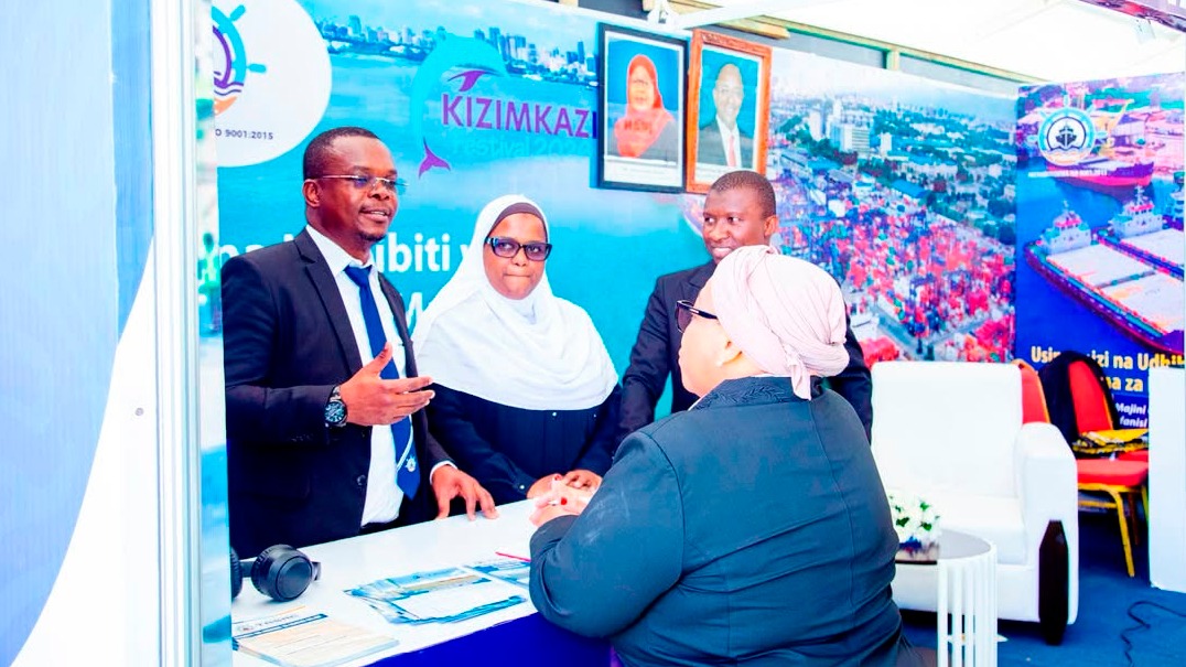 MTENDAJI MKUU OSHA AVUTIWA NA HUDUMA ZA TASAC KATIKA TAMASHA LA KIZIMKAZI 2026