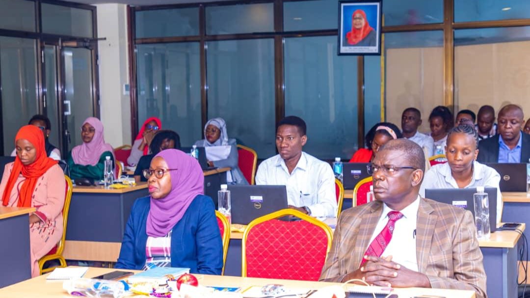 WATUMISHI TASAC WANOLEWA MASUALA YA USALAMA NA AFYA MAHALA PA KAZI