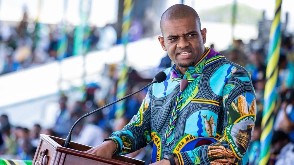MAKAMU WA RAIS AWATAKA WATANZANIA KURITHI MISINGI YA BABA WA TAIFA